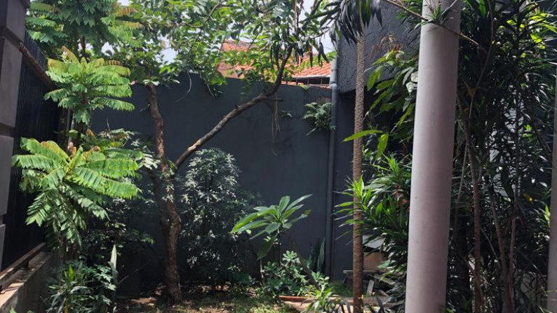 Dijual Rumah di Batununggal