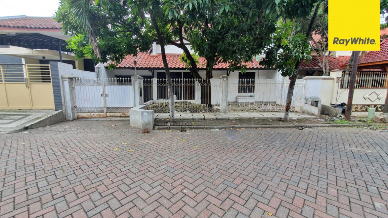 Rumah SHM di Satelit Utara, Surabaya Barat