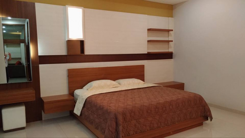 FULL FURNISHED Rumah Mewah Expatriat di Komp. Budisari, Setiabudhi - Bandung Utara.