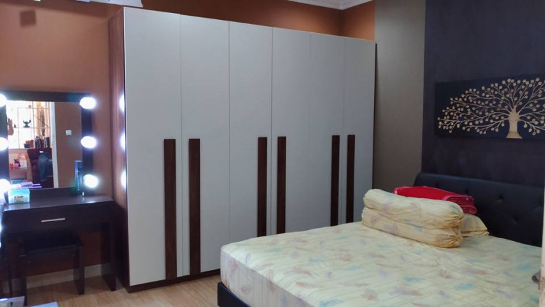 RUMAH MINIMALIS BARU RENOV DI SETIABUDHI REGENCY SEMI FURNISHED, SERSAN BAJURI, SAYAP SETIABUDHI