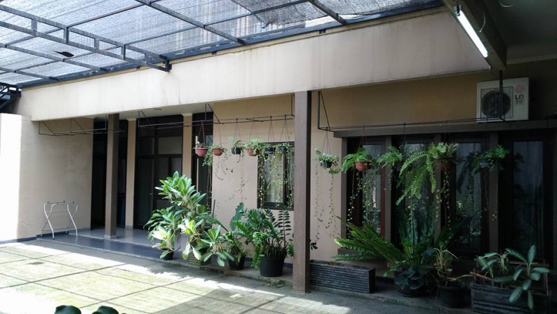 RUMAH/ GUEST HOUSE 2 LANTAI, DI SAYAP BUAH BATU/ PELAJAR PEJUANG- JUAL