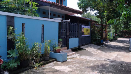 RUMAH 1,5 lantai terawat baru renovasi di Bukit Mekar Indah- Cileunyi. Akses tol