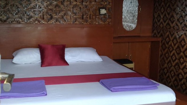 guest house penginapan pemondokan hostel inn villa lembang cikole tangkuban perahu gunung putri jual