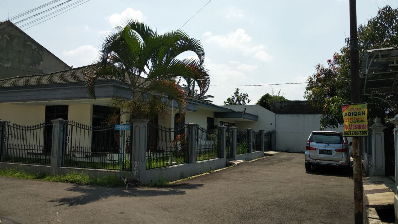 ciwastra margacinta rumah bagus terawat jual 4 kamar hadap selatan