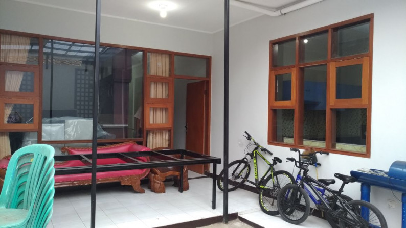 ciwastra margacinta rumah bagus terawat jual 4 kamar hadap selatan