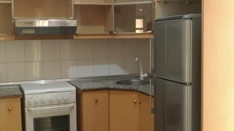 LANGKA! MURAH! RUMAH 2 TINGKAT TERAWAT SEMI FURNISHED di Komplek PRV Geger Kalong