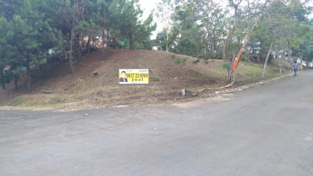 Tanah di Resort Dago Pakar Mainroad sebrang Deruzzi Hoek!!