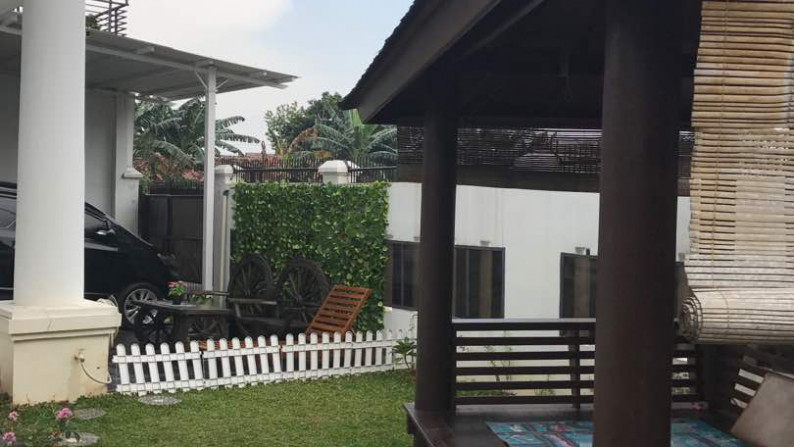 Rumah bagus di Anggrek Lokasi BSD