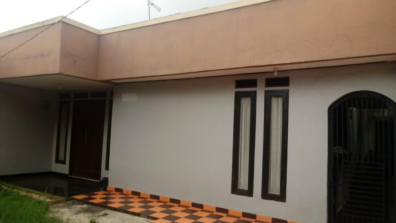 Rumah Bagus ,siap huni di Ciputat