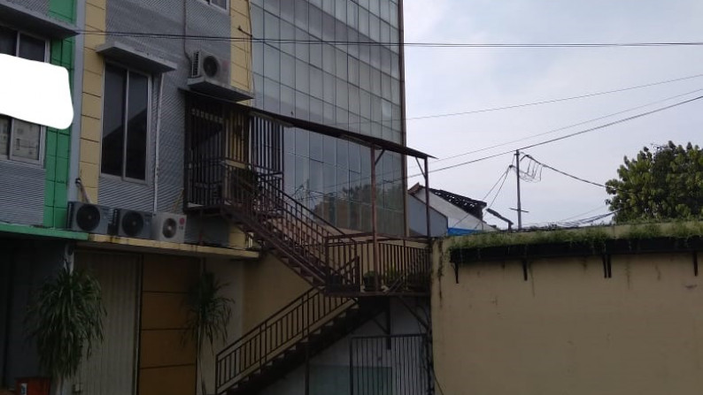 Ruko Siap Pakai, Pinggir Jalan, dan Kawasan Ramai @Veteran Raya, Tanah Kusir