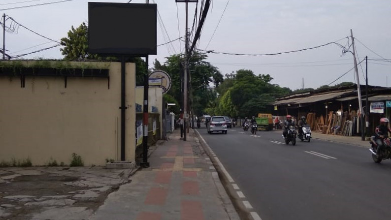 Ruko Siap Pakai, Pinggir Jalan, dan Kawasan Ramai @Veteran Raya, Tanah Kusir
