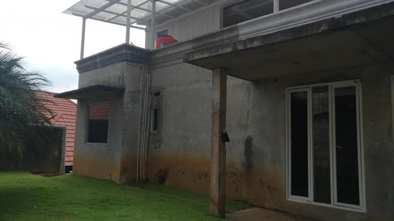 BAGUS! RUMAH 2,5 LANTAI DI DAGO PAKAR, MEWAH DAN KOKOH!