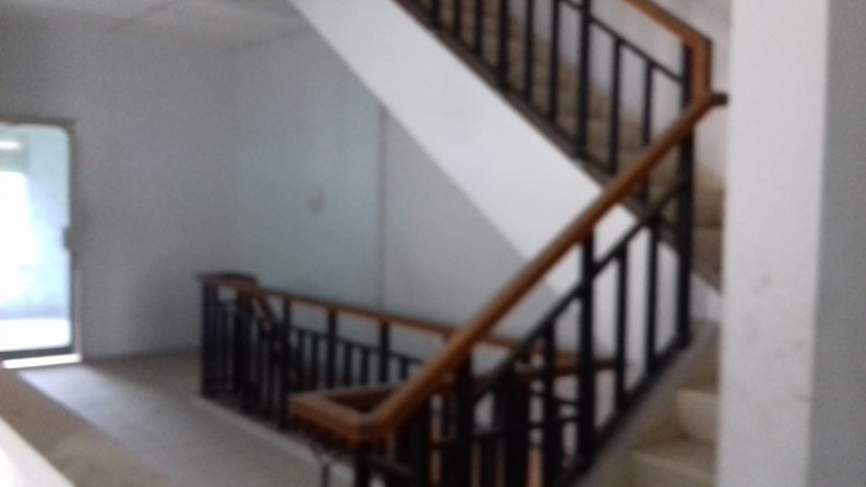Ruko Siap Pakai, Kawasan Ramai, dan Strategis @Ruko Golden Madrid, BSD