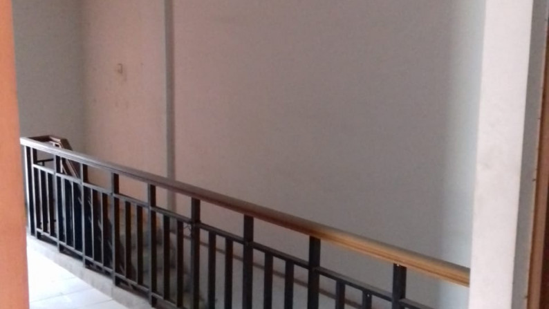 Ruko Siap Pakai, Kawasan Ramai, dan Strategis @Ruko Golden Madrid, BSD