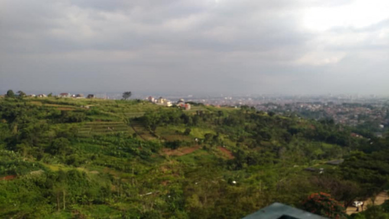 MENARIK MURAH ! Apartemen Furnished MARBELLA DAGO PAKAR!