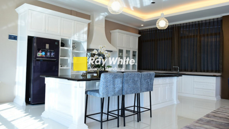 Villa Full-furnished Terbaik di Bandung