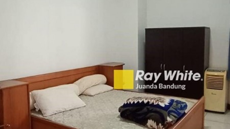 LANGKA!! RUMAH LUX 2 LANTAI FURNISHED DI TERUSAN SUTAMI