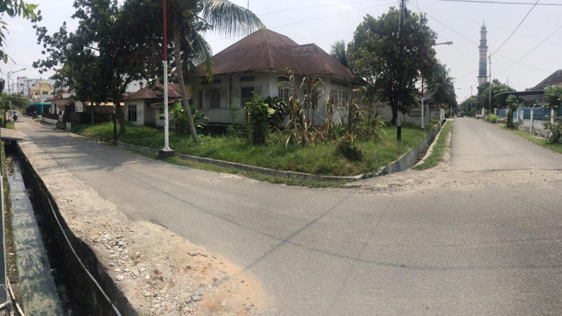 Rumah Hitung Kavling, Pinggir Jalan Raya @Jl Mesjid, Pematang Siantar