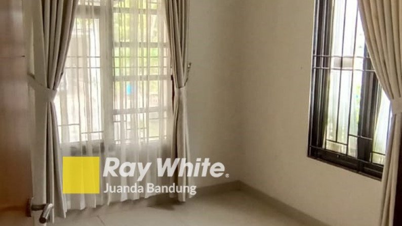 LANGKA! Rumah Terawat Nanjung Regency Nyaman Asri Murah!