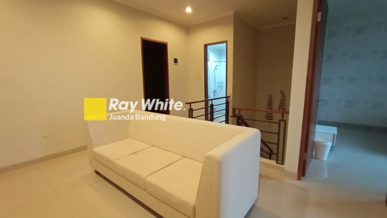 Rumah Lux 2 Lantai di Setra Murni Full Furnished