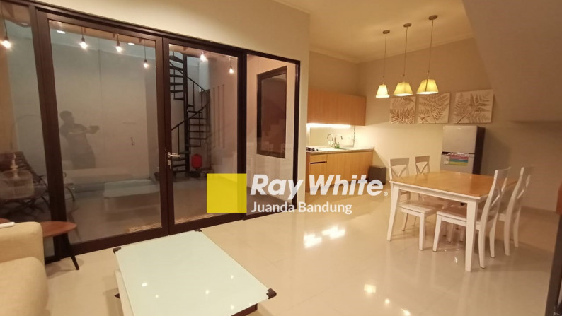 Rumah Lux 2 Lantai di Setra Murni Full Furnished