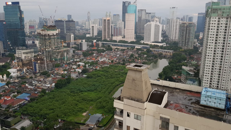 Apartemen Cosmo Mansion siap huni,cantik di Jakarta Selatan