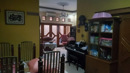 Rumah Asri dan Nyaman di Pejaten - Pasar Minggu