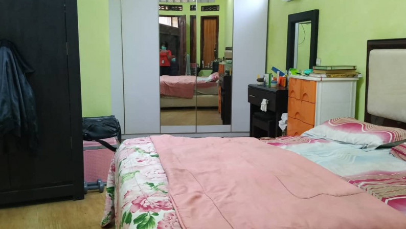 Dijual Rumah Semi Furnished di Puri Dago Antapani