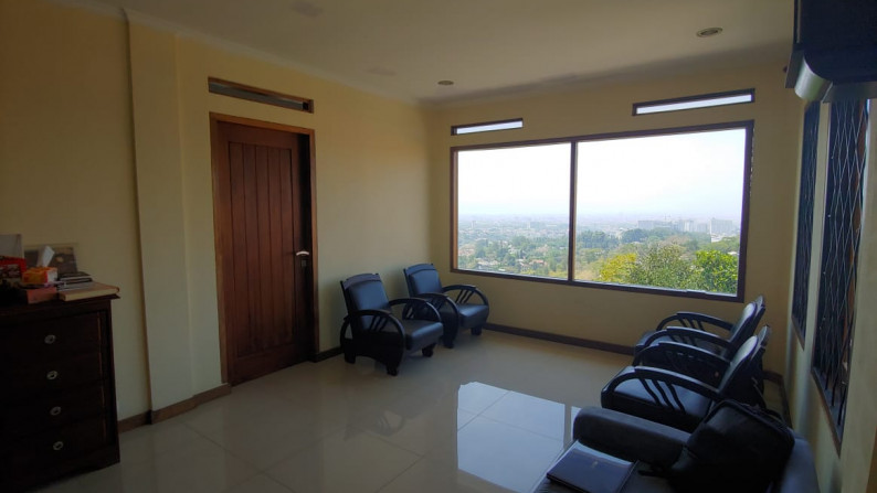 Dijual Rumah View Bagus di Ciumbuleuit