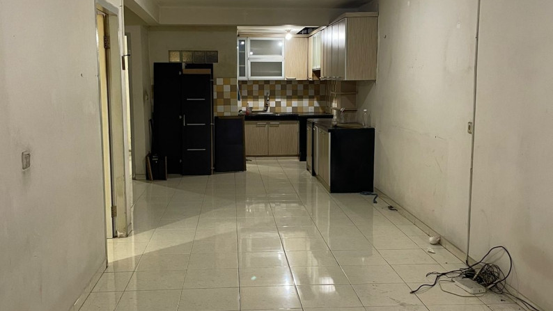 Rumah Sudah tinggi dr jalan, Rapi, Jalan Beton Di Kelapa Kopyor Timur, Kelapa Gading Luas 6x17m2