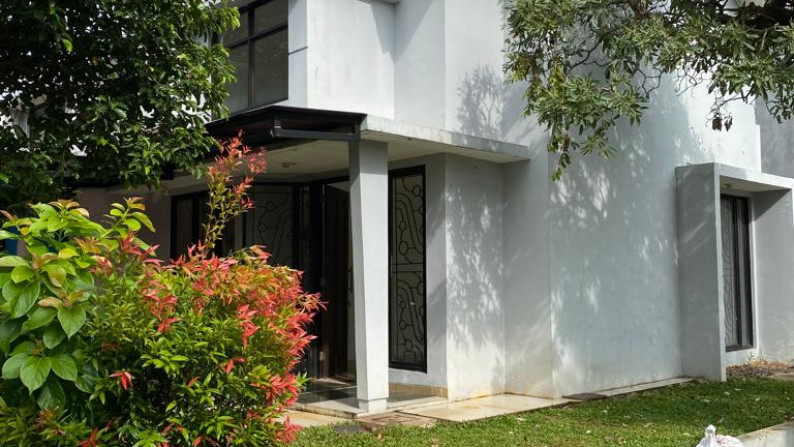 Disewakan Rumah Bagus Di Fortune Spring, Graha Raya Bintaro Tangerang