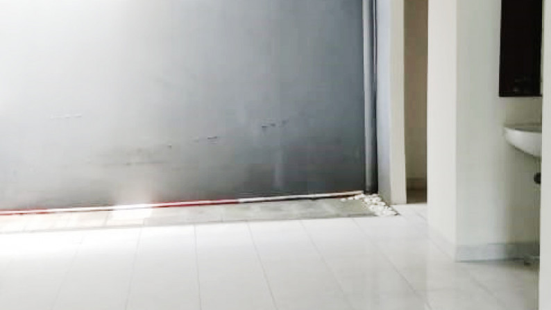 Rumah Bagus Di Cluster Emerald Terrace Bintaro Jaya Sektor 9