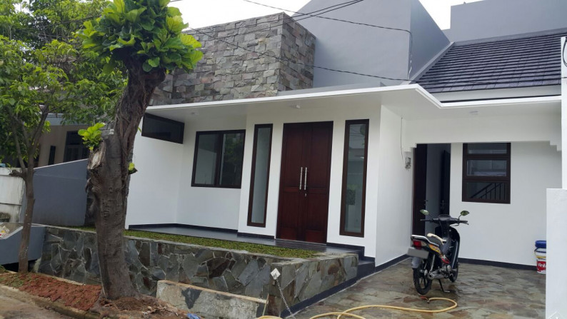 Dijual Rumah, Lokasi Strategis, dan Hunian Nyaman @Kucica Sektor 9