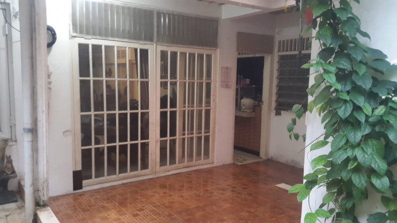 Rumah Siap Huni, Hunian Nyaman, dan Asri @Punai, Bintaro Sektor 2