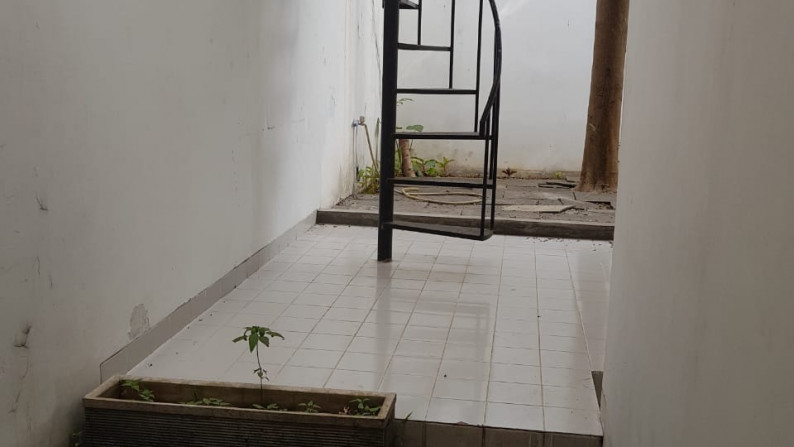 Rumah Siap Huni, Cluster Mewah, Hunian Nyaman dan Asri @Graha Taman, Bintaro Sektor 9