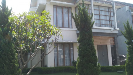 Rumah Siap Huni, Posisi HOOK, Hunian Nyaman dan Asri @Emerald Garden, Bintaro
