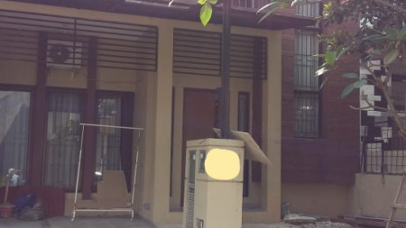 Rumah Siap Huni, Lokasi Strategis, dan Hunian Nyaman @Emerald Terrace, Bintaro