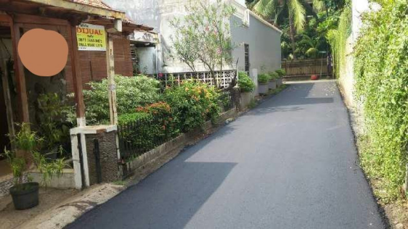Rumah Minimalis, Asri, dan Lokasi Strategis @Jl Radio, Kebayoran Baru