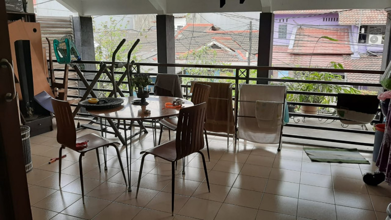 Rumah Siap Huni, Lokasi Strategis, dan Hunian Nyaman @Perkutut, Bintaro Sektor 2