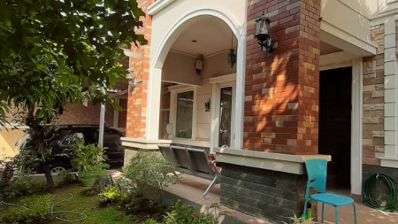 Rumah MEWAH, Siap Huni, dan Hunian Nyaman serta Asri @Telaga Golf, BSD