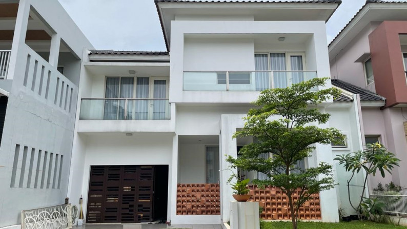 Rumah Cantik, Nyaman siap Huni Furnished di Bintaro.