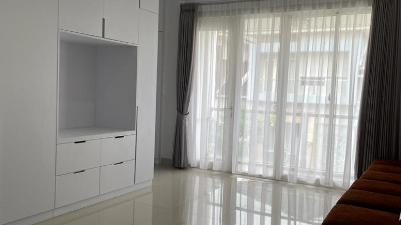 Rumah Cantik, Nyaman siap Huni Furnished di Bintaro.