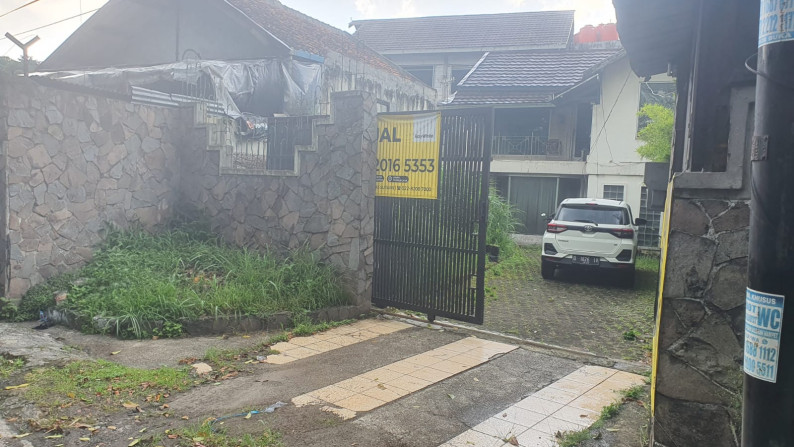 Dijual Rumah Hitung Tanah Saja Di Jalan Utama Setiabudi Kota Bandung