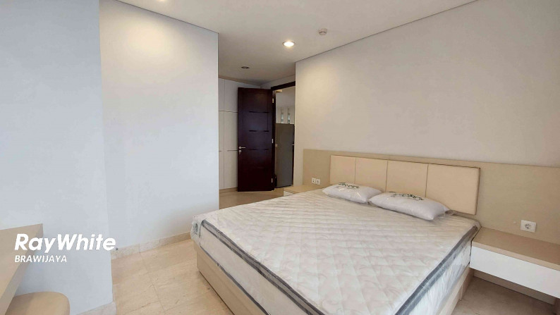 DIJUAL APARTEMEN THE EMPYREAL, EPICENTRUM KUNINGAN, LANTAI 17, CITY VIEW, UNIT POJOKAN