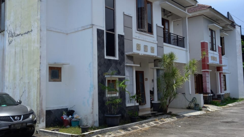 Rumah Mewah di lokasi strategis, Jogja Town House 3