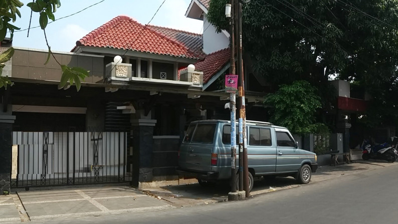 Rumah siap huni di rengas ciputat