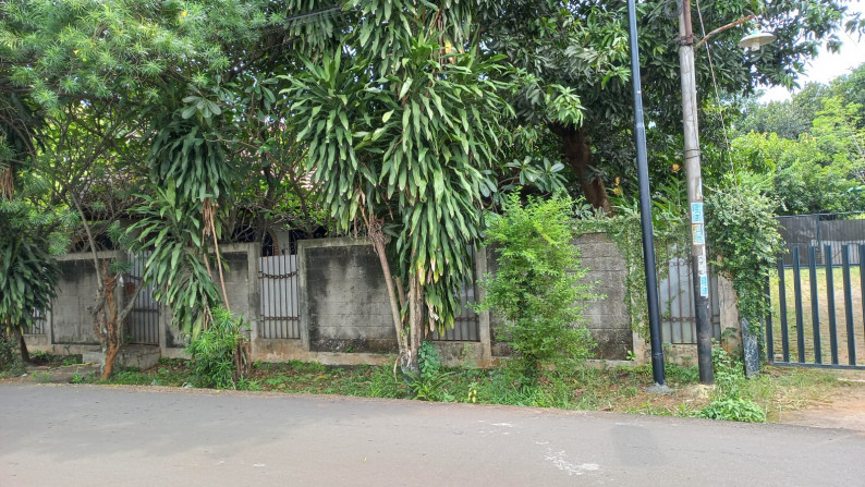 Rumah hitung tanah  di pondok aren Bintaro