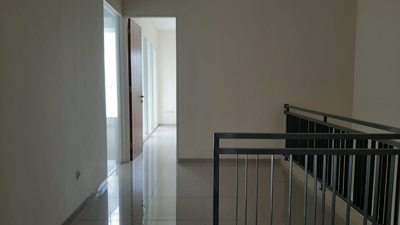 Rumah Baru,Minimalis,Dlm Cluster, Kemanan 24 Jam  di Sektor 9 Bintaro Jaya.