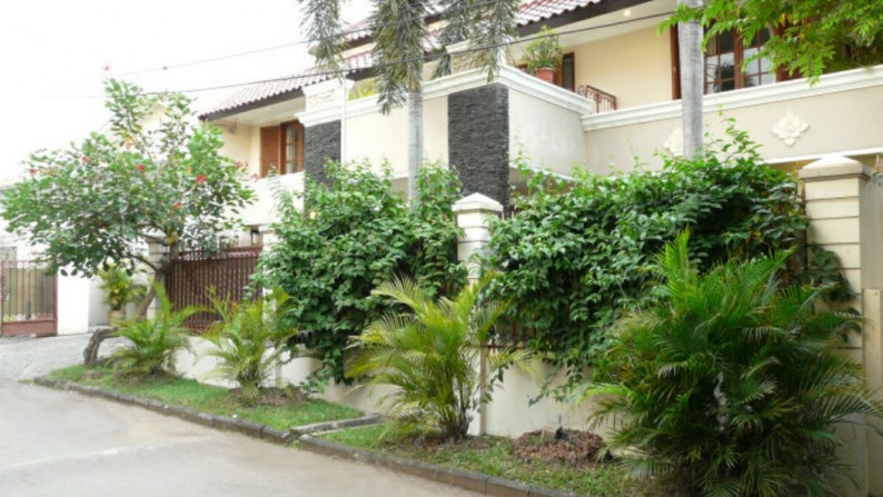 Rumah Cantik, Guest House dalam perumahan di sektor 9