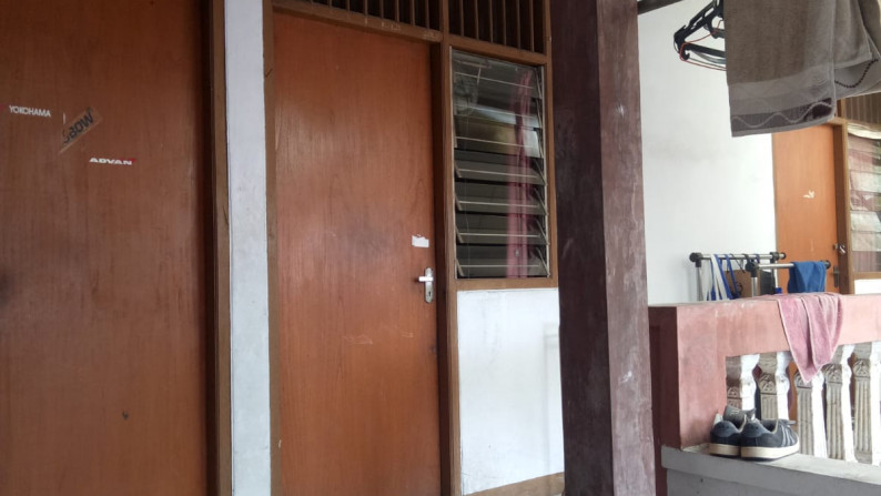 Dijual Rumah + Kos-kosan dan Strategis @Jl Kramat Lontar, Paseban